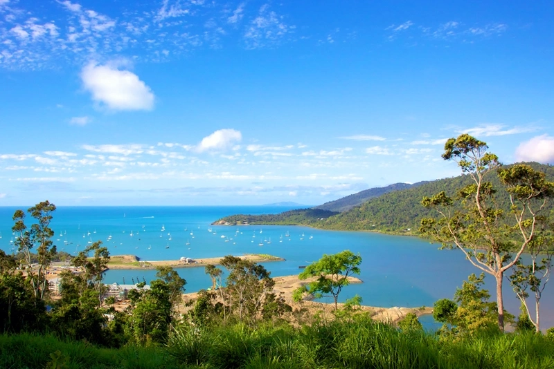 a photo of a wide open bay in Australia