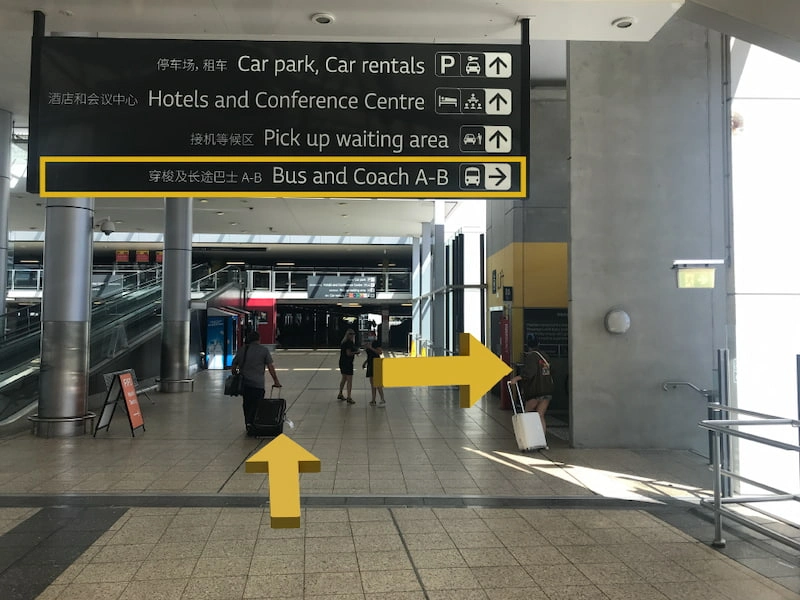 brisbane domestic airport shuttle pickup picture eight